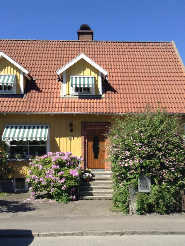 Testa-ytterdorr-paneldorr-bovallsdorrbyggeri